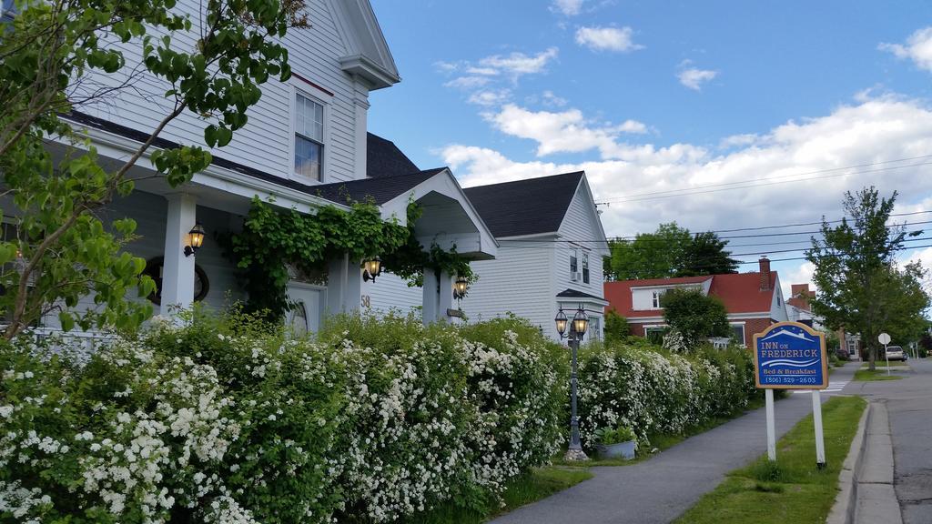 Bed & Breakfast On Frederick St. Andrews By The Sea