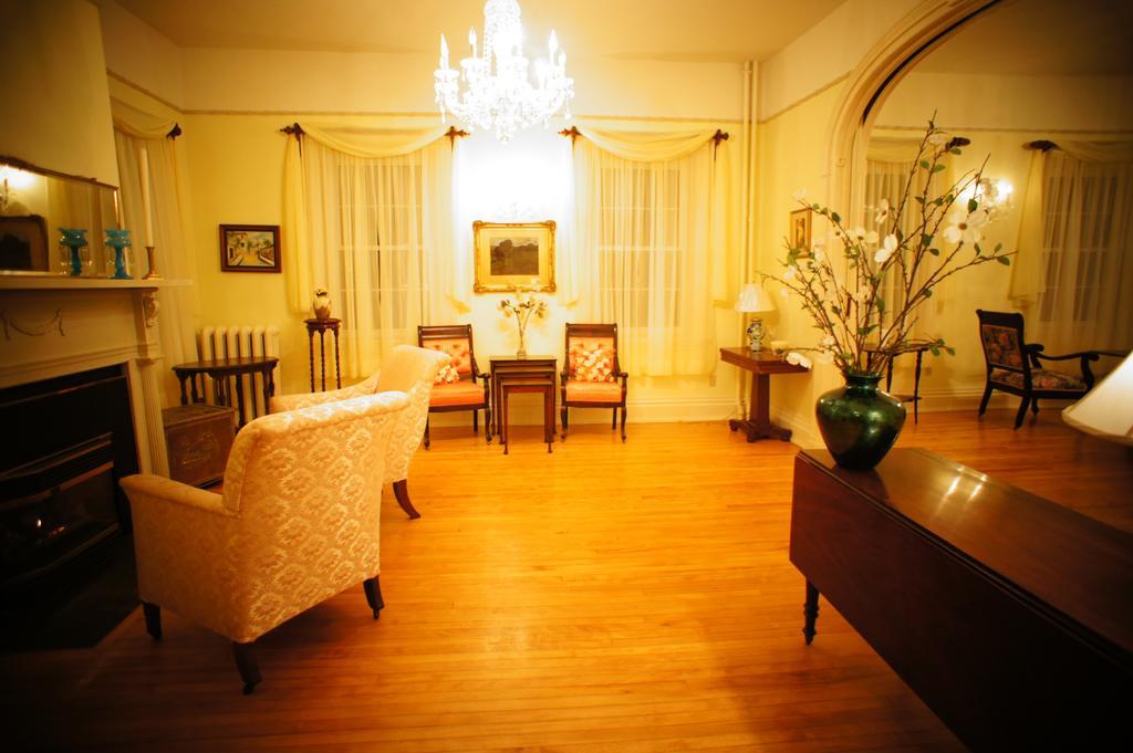 On Frederick Bed & Breakfast 4*