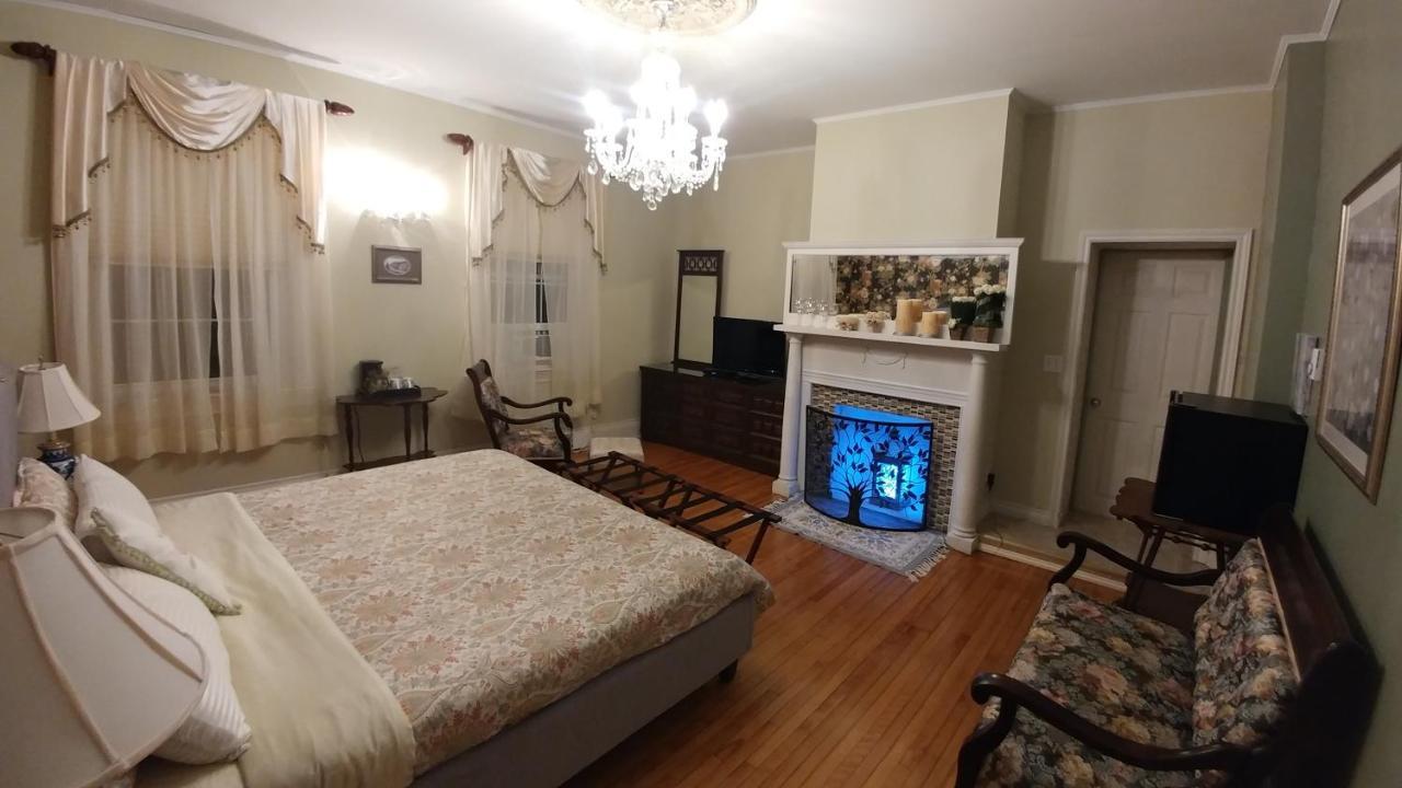 Bed & Breakfast On Frederick St. Andrews By The Sea